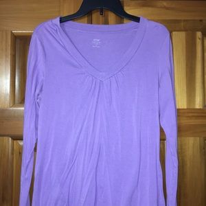 Apt 9 v-neck lavender long sleeved shirt